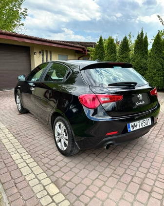 Alfa Romeo Giulietta cena 39500 przebieg: 101670, rok produkcji 2014 z Trzemeszno małe 106